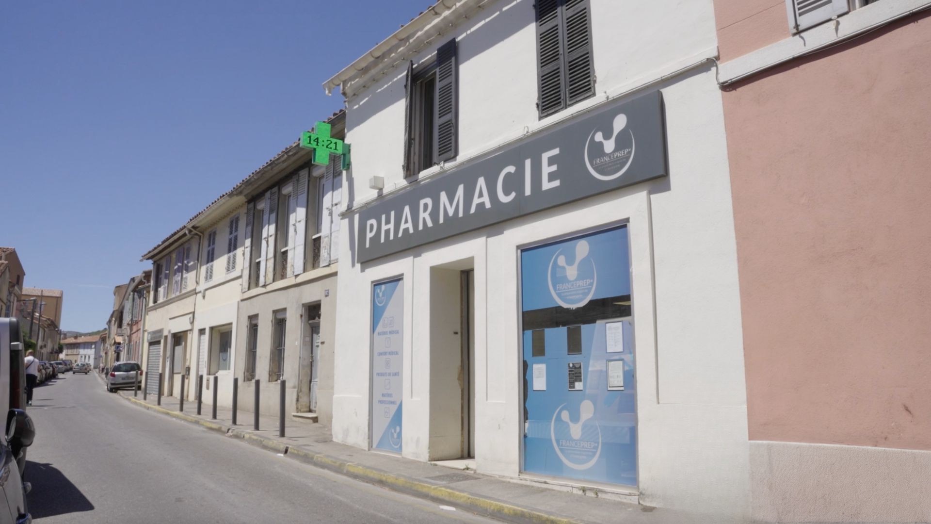 Devanture de la pharmacie FrancePrep